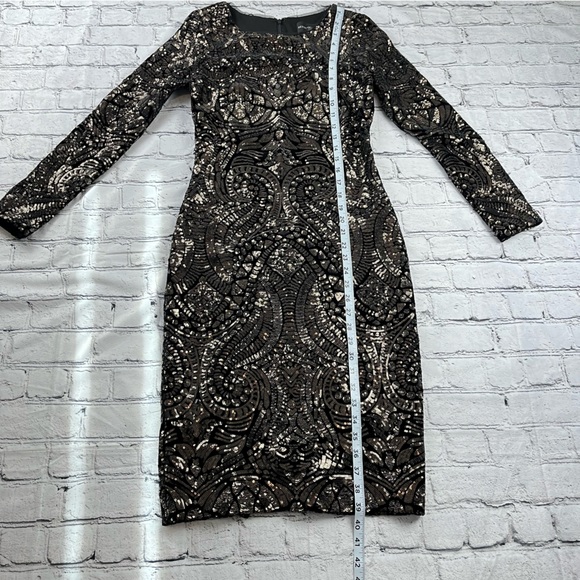 Stunning Betsy & Adam Sequin Dress 4 - Picture 11 of 16